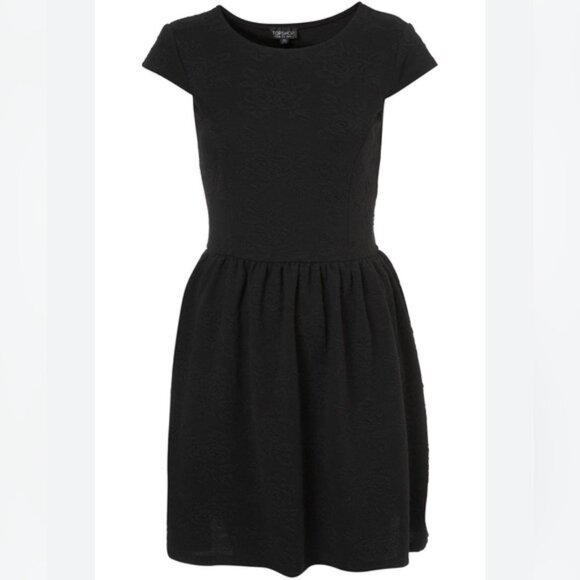 Specklers cap sleeve floral print black dress